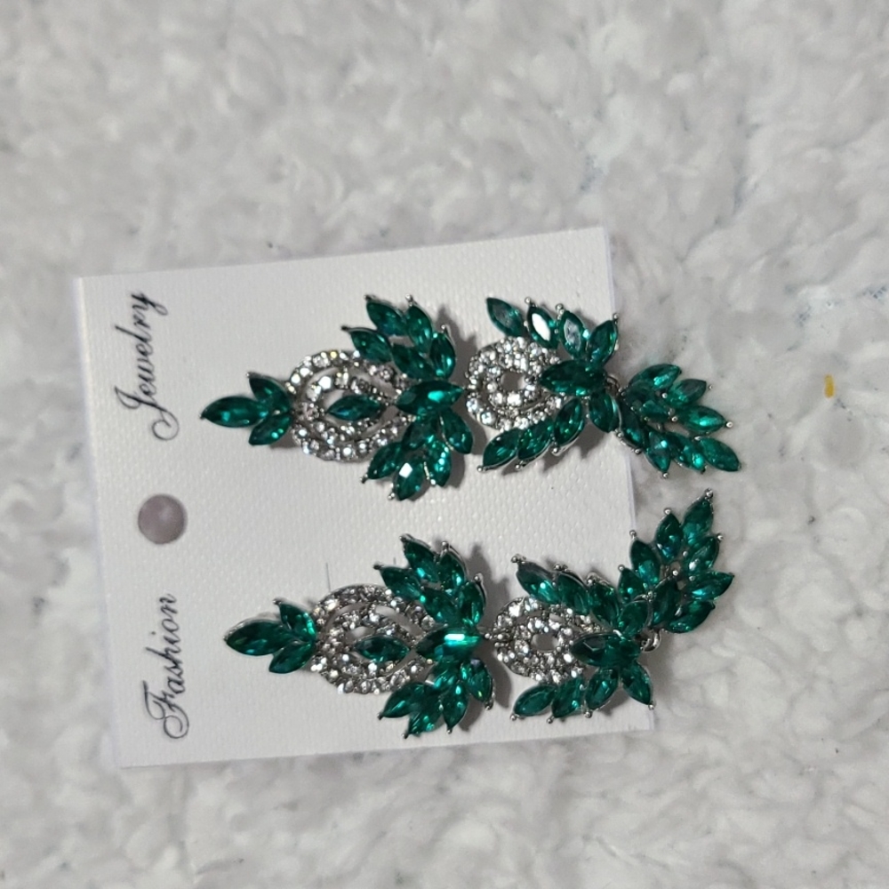 Earring